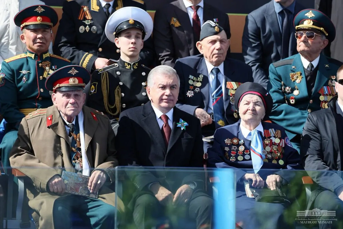 Президент Республики Узбекистан Шавкат Мирзиёев на параде Победы в Москве. Фото © Офис президента Узбекистана