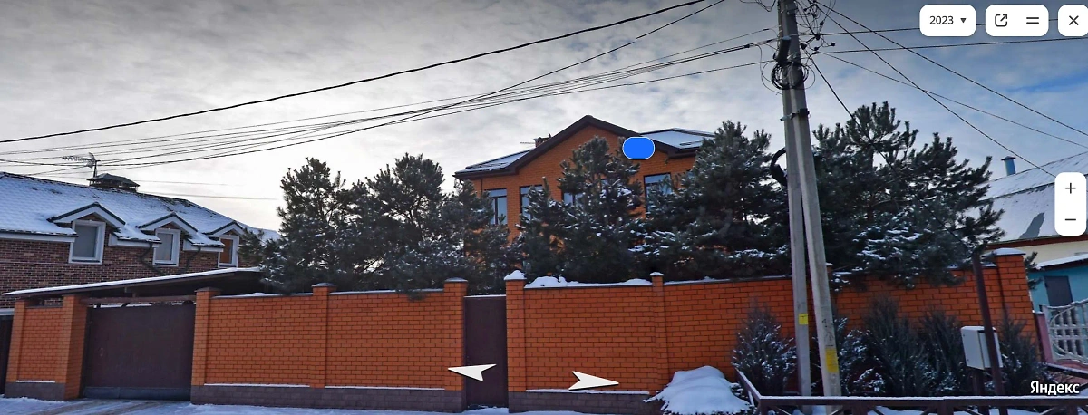 Дача Юрия Кузнецова, куда якобы нагрянули силовики, находится в элитном коттеджном посёлке, расположенном на Новой Риге. Фото © Yandex Map