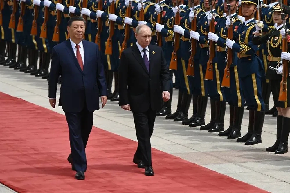 Председатель КНР Си Цзиньпин и президент России Владимир Путин. © Life.ru