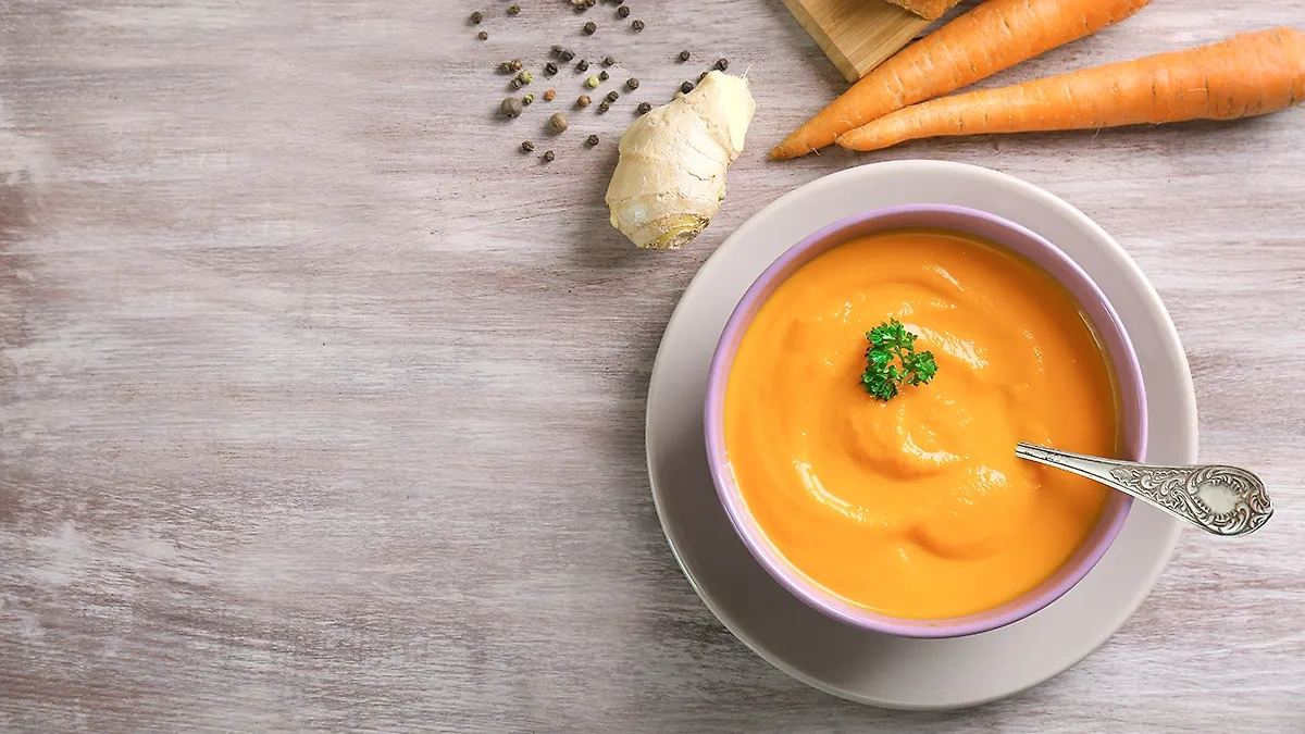 Рецепт крем-супа из моркови с имбирём. Фото © Shutterstock / FOTODOM