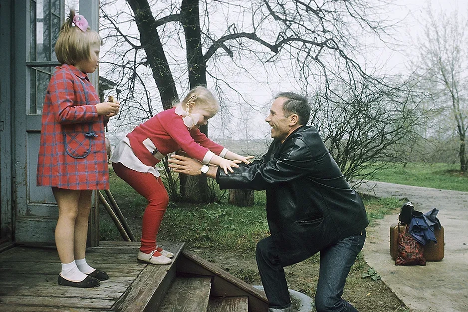 Назад в СССР: Домашняя жизнь советских актёров. Фото © ТАСС / Анатолий Ковтун 