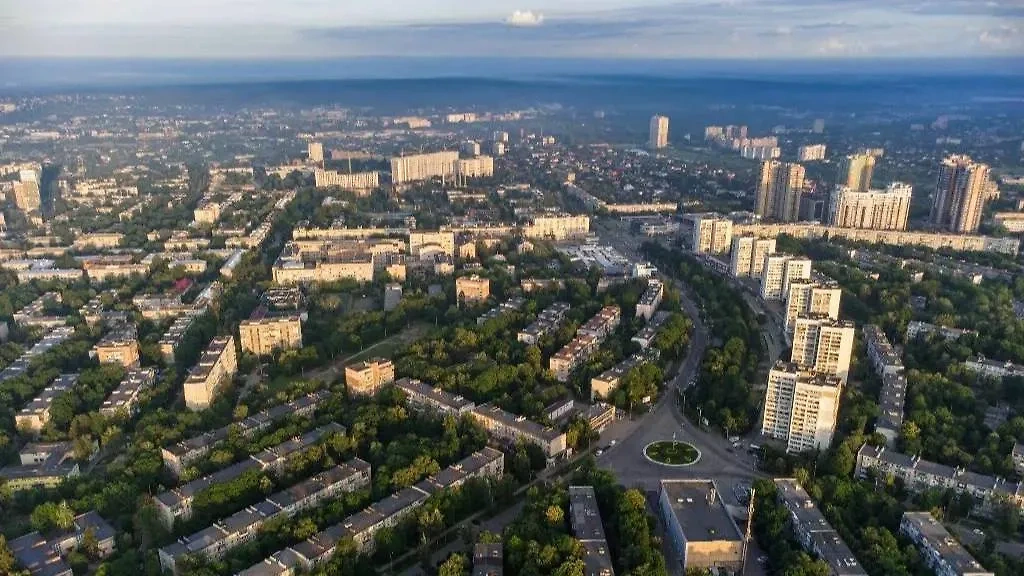 Вид на Харьков с высоты птичьего полёта. Обложка © Shutterstock / FOTODOM / Kathrine Andi