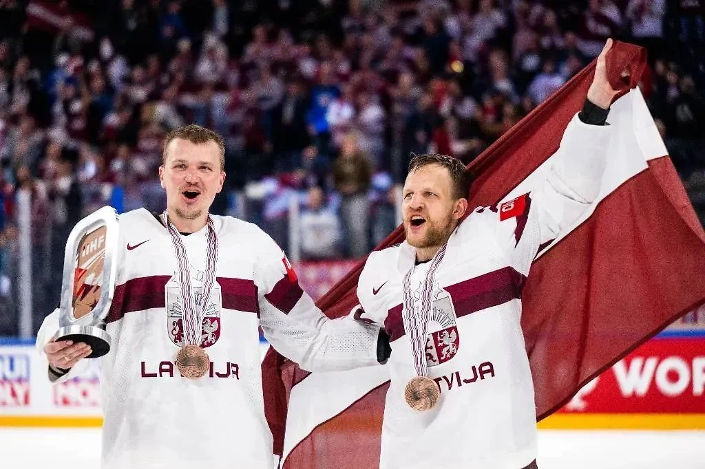 Игроки сборной Латвии по хоккею. Обложка © ТАСС / Zuma / Joel Marklund