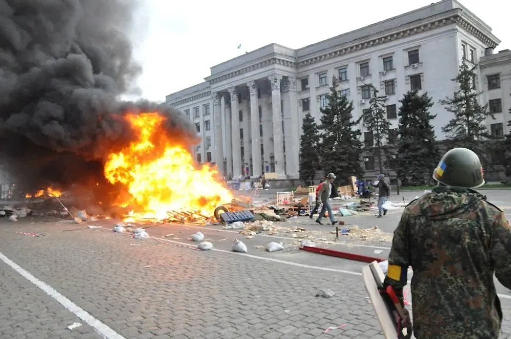 Пожар в Доме профсоюзов в Одессе 2 мая 2014 года. Обложка © ТАСС / Максим Войтенко