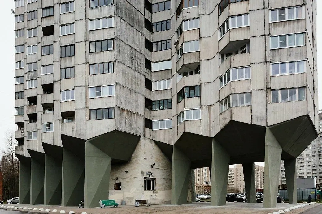 Дома "на ножках" радовали тех, кто не хотел жить на первом этаже. Фото © Yandex Карты