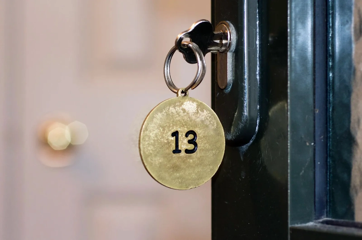 Нумерология квартиры: что ждёт в июне 2024. Фото © Shutterstock / ChameleonsEye