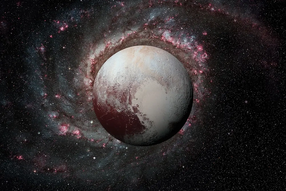 Когда в 2024 году Плутон ретроградный: даты по месяцам и описание периодов. Фото © Shutterstock / FOTODOM