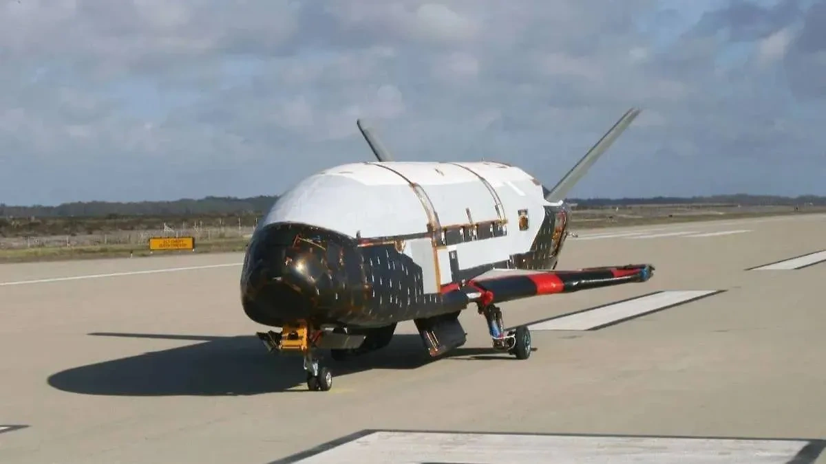 Американский орбитальный самолёт X-37B. Фото © Wikipedia / United States Air Force