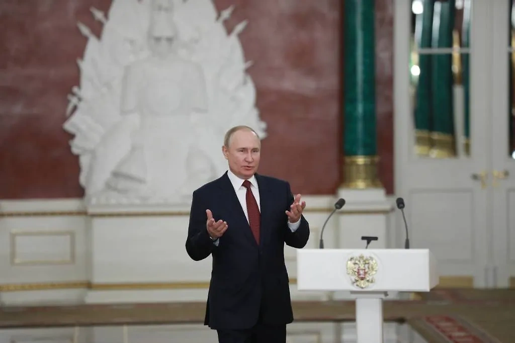 Президент России Владимир Путин. Обложка © Life.ru