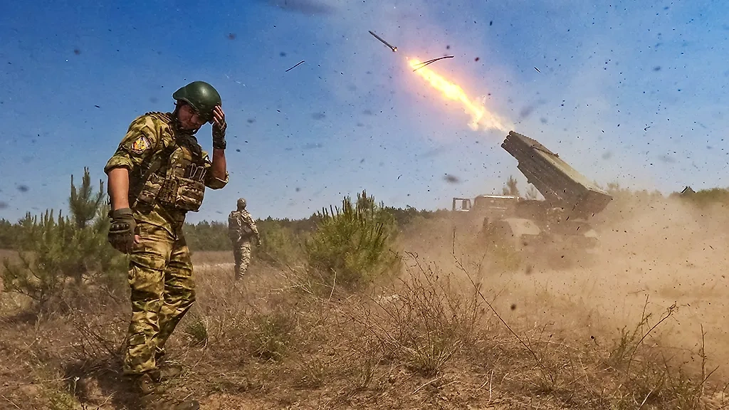 Российский военнослужащий в зоне СВО. Обложка © ТАСС / Алексей Коновалов