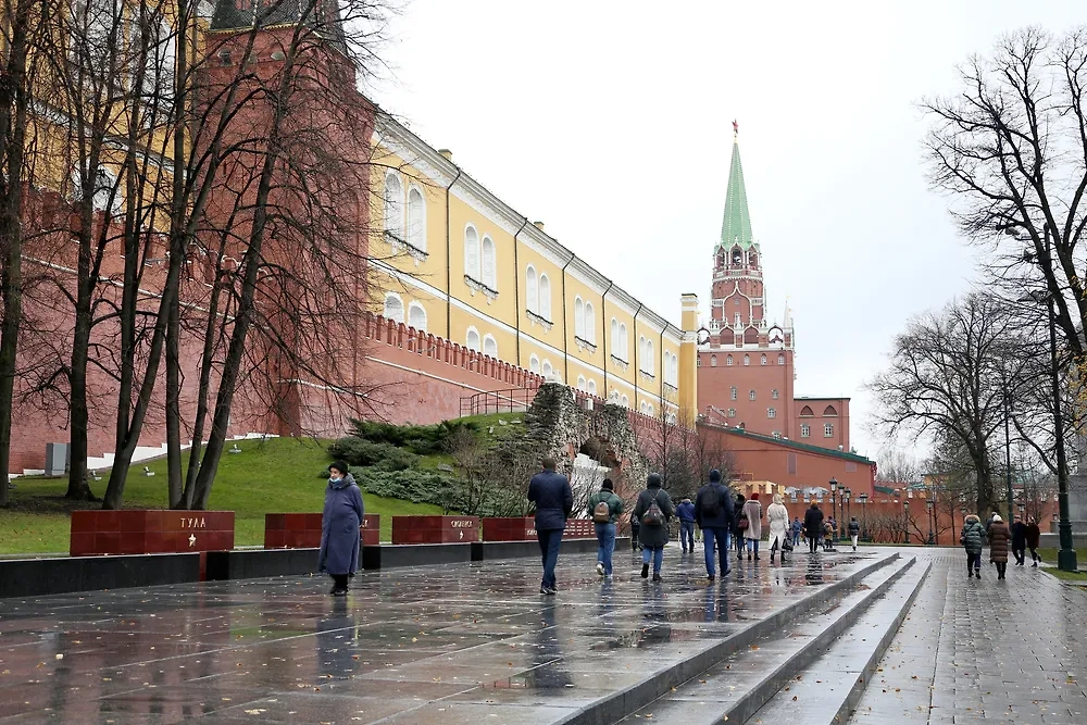 В Москве и Подмосковье 9 мая будет аномально холодно. Обложка © Shutterstock / FOTODOM