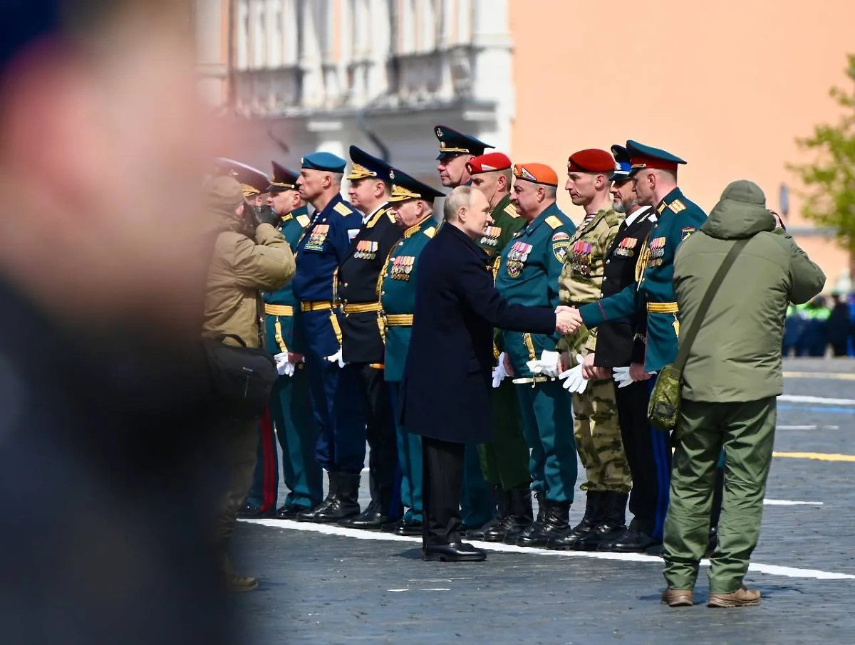 Президент России Владимир Путин на Параде Победы в Москве. Фото © Life.ru