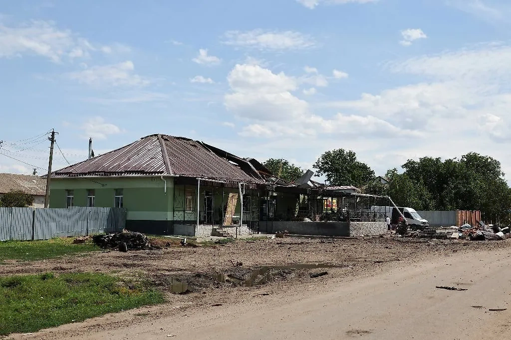 В Курской области ранен человек после атаки украинского дрона. Обложка © ТАСС / Александр Полегенько