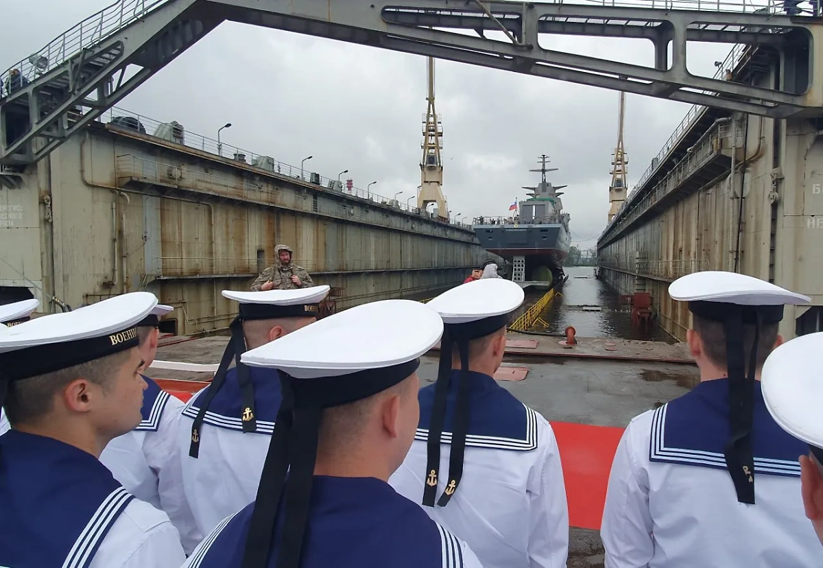 Церемония спуска на воду корвета "Проворный" в Санкт-Петербурге. Фото © Telegram / Минобороны России