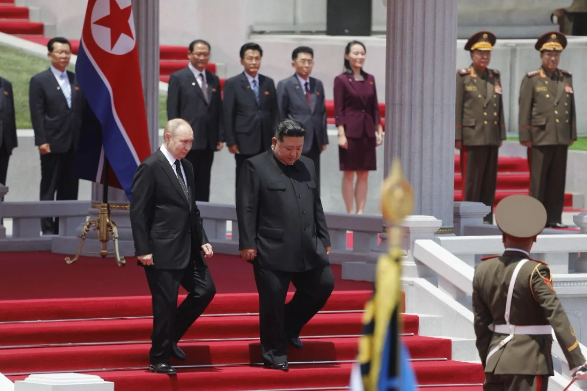 Владимир Путин и Ким Чен Ын в Пхеньяне. Обложка © Life.ru / Андрей Тишин