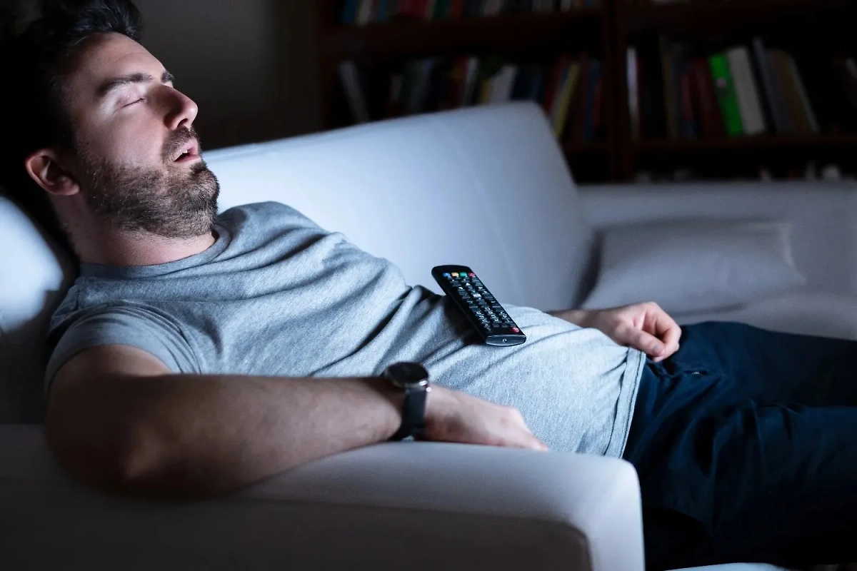 Почему вредно спать перед телевизором? Фото © Shutterstock / FOTODOM / F01 PHOTO