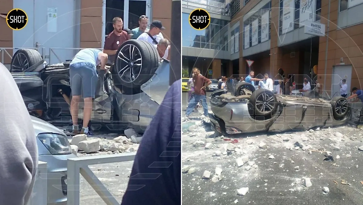 Семья из трёх человек погибла после падения авто с парковки в ТЦ в Краснодаре. Фото © SHOT