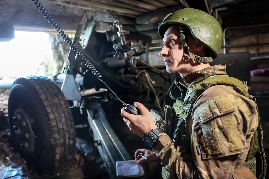 Работа артиллеристов в зоне СВО. Фото © ТАСС / Дмитрий Ягодкин