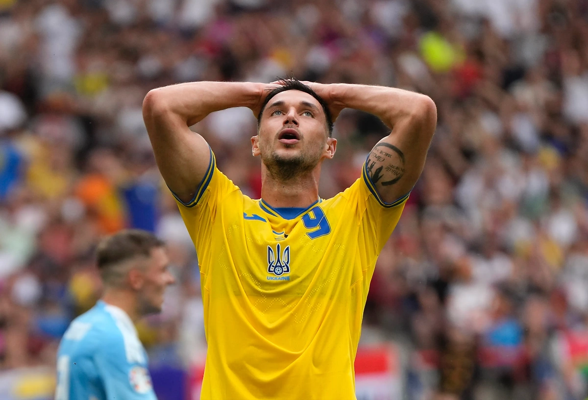 Сборная Украины не вышла в плей-офф Евро-2024, заняв последнее место в группе. Обложка © ТАСС / AP