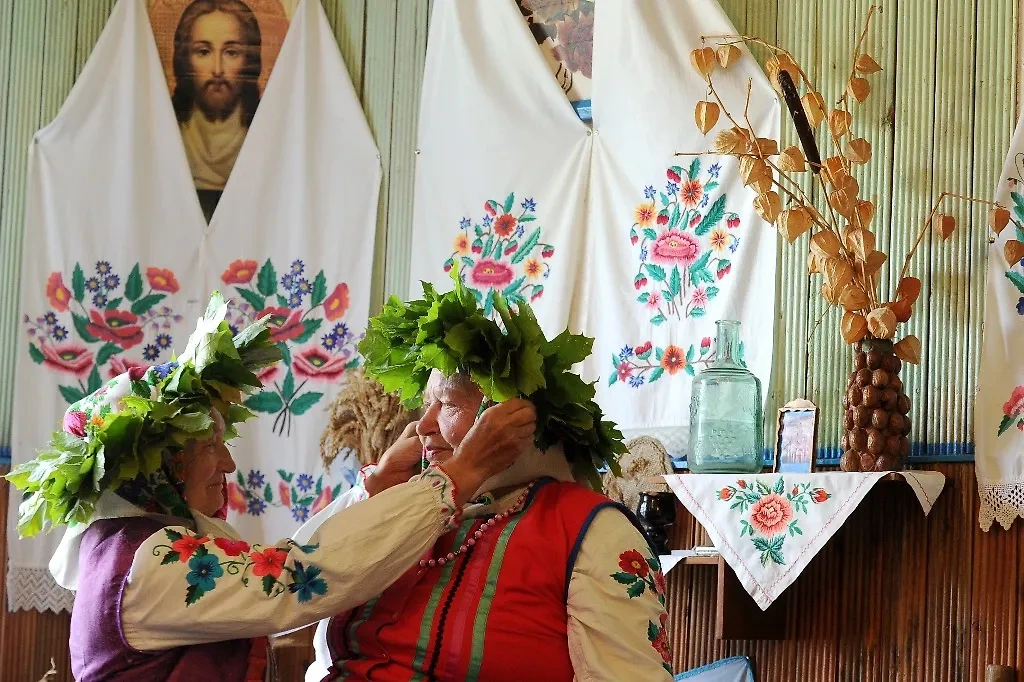 Святая Троица 2024: запреты православного праздника, обычаи и традиции. Фото © ТАСС / Виктор Драчев