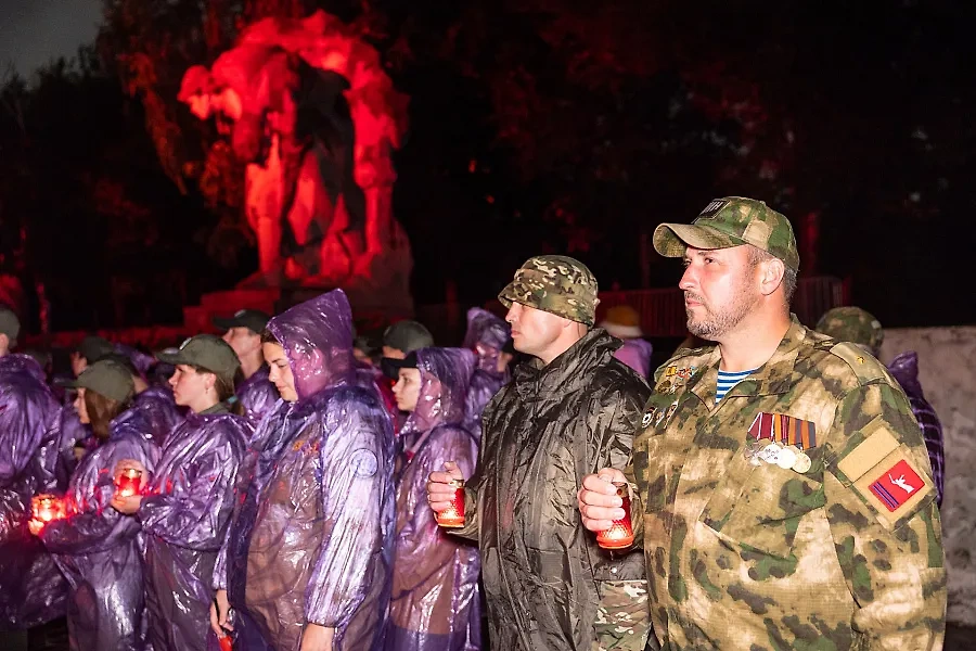 Акция "Завтра была война" на Мамаевом кургане. Фото © Пресс-служба Администрации Волгоградской области