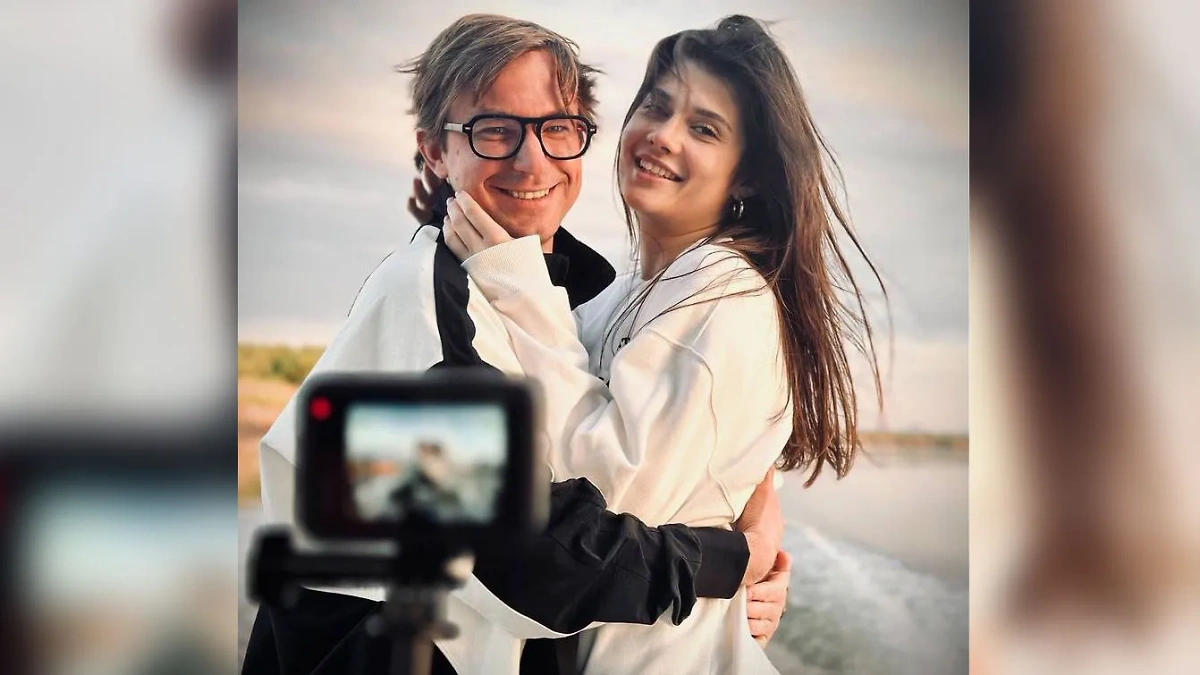 Александр Петров с женой Викторией. Фото © Instagram (признан экстремистской организацией и запрещён на территории Российской Федерации) / actorsashapetrov
