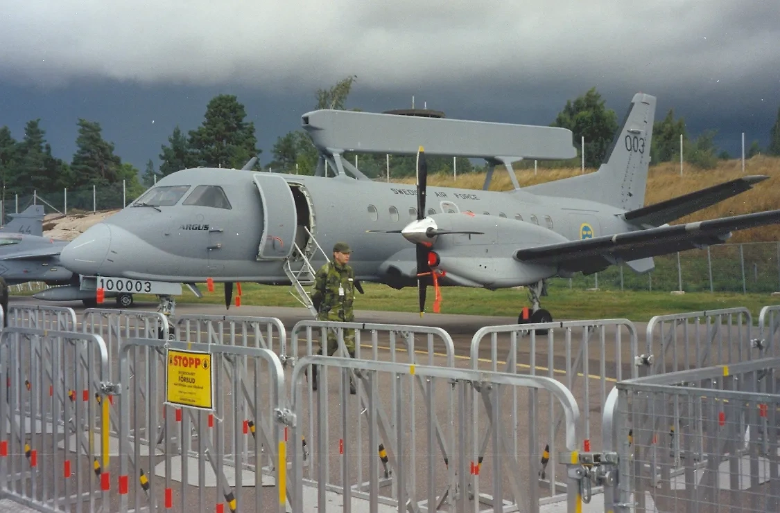 Saab 340. Обложка © Wikipedia