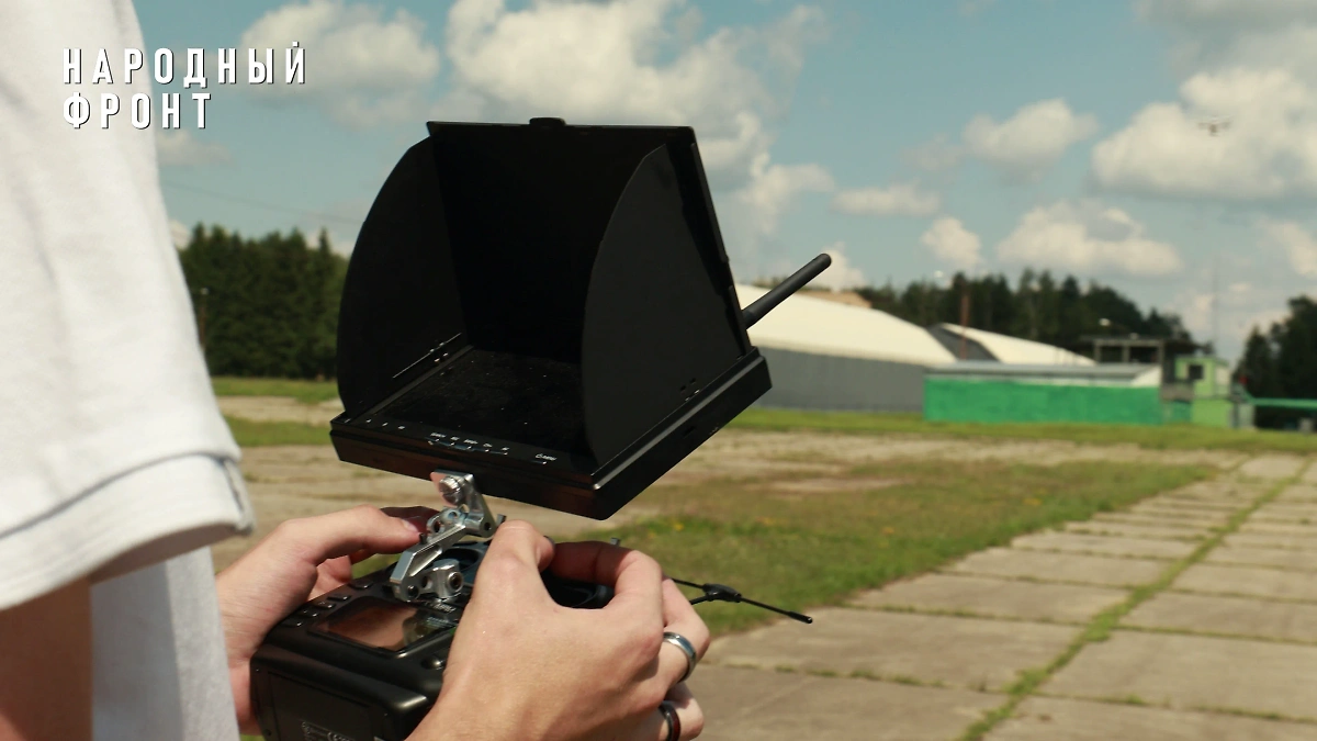 "Кулибин-клуб" провёл испытания дронов – аналогов международных брендов. Фото © Предоставлено Life.ru