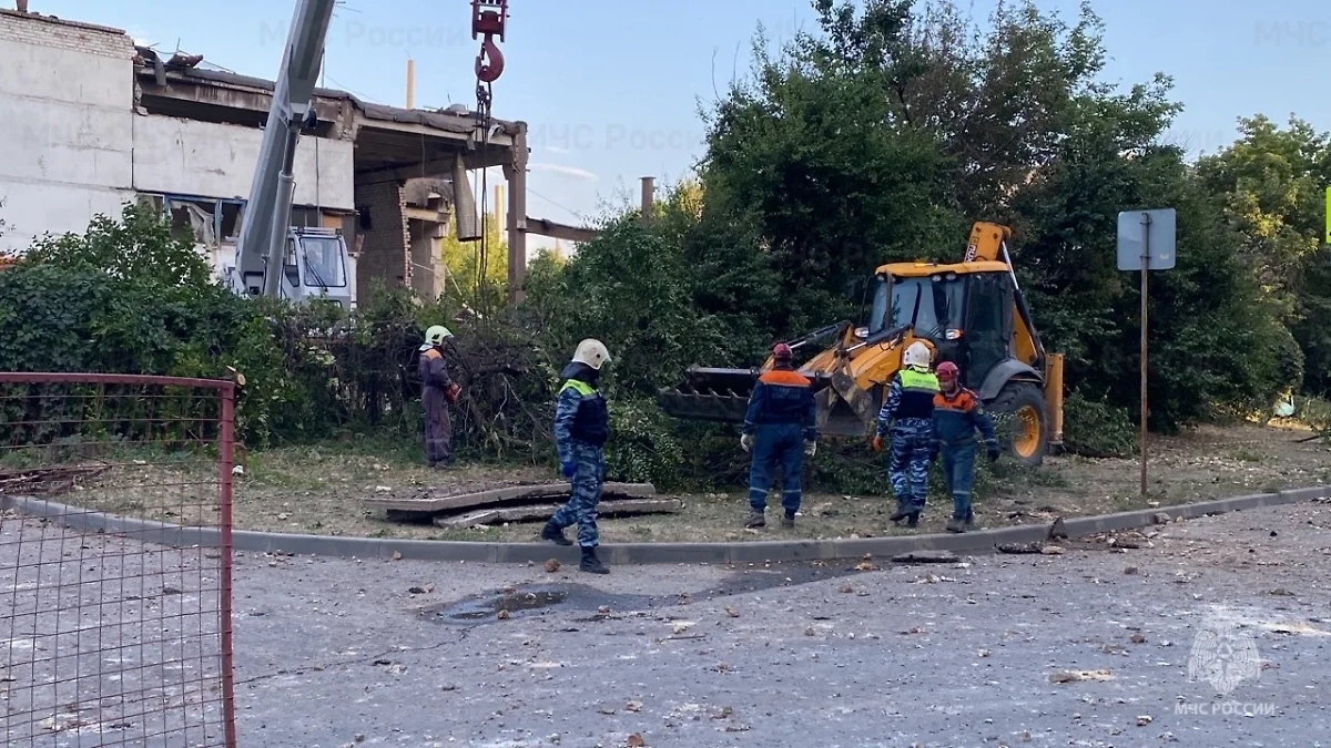 Место взрыва на насосной станции в Волгограде. Обложка © МЧС России по Волгоградской области