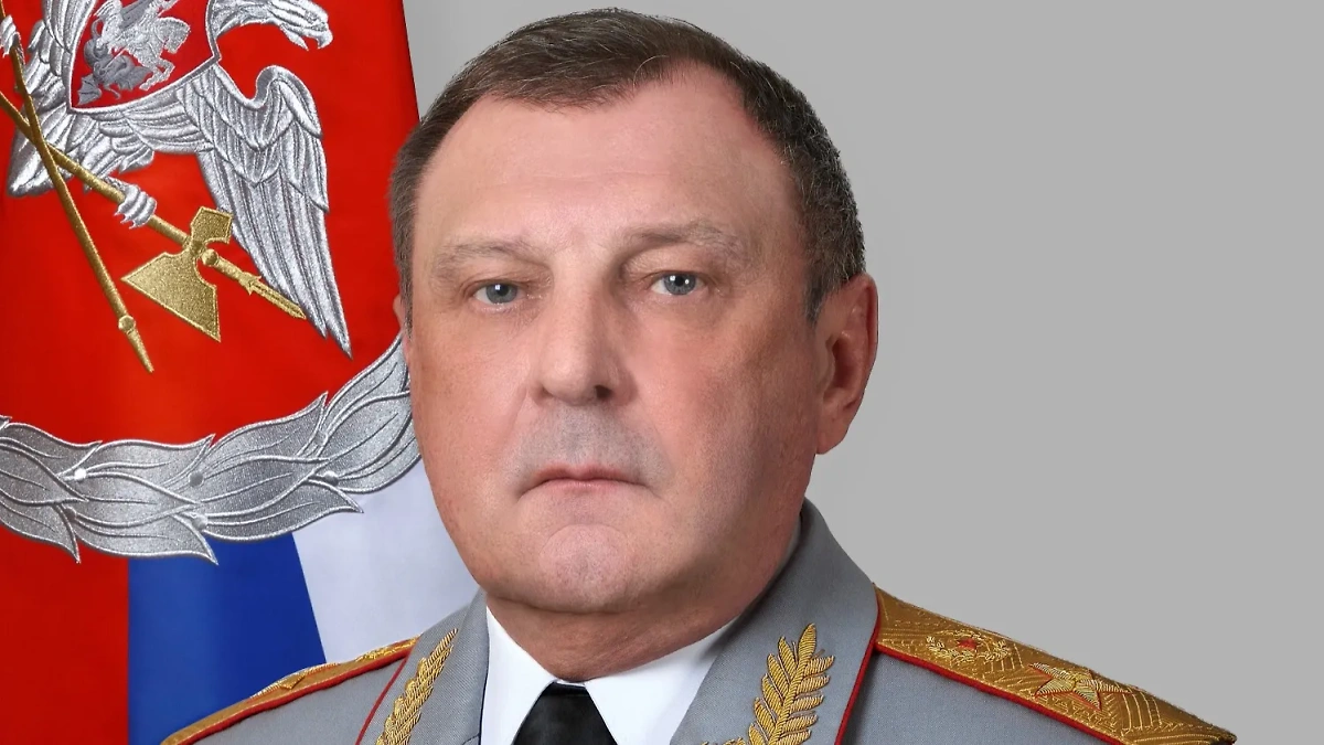 Дмитрий Булгаков. Обложка © Wikipedia / Mil.ru