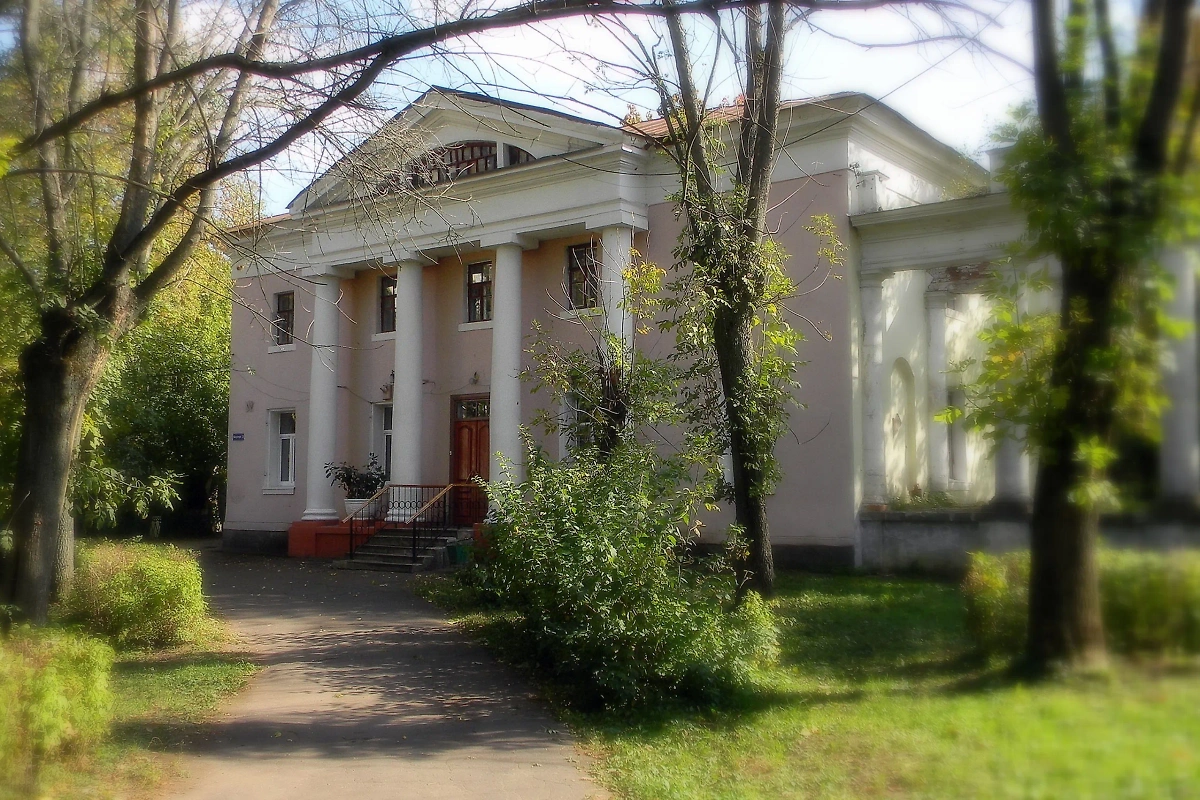 Загадочные места Подмосковья: усадьба Пехра-Яковлевское в Балашихе. Фото © Wikipedia / Борис Брилев