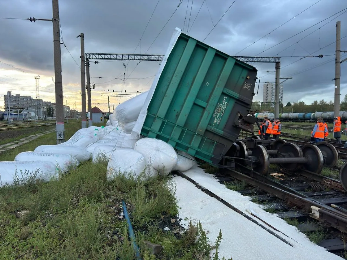 Вагоны сошли с рельсов в Тольятти. Фото © Telegram/Приволжская транспортная прокуратура