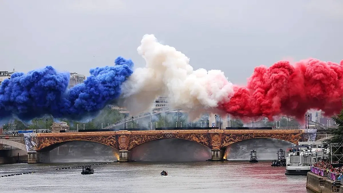 Церемония открытия Олимпийских игр в Париже. Обложка © Getty Images / Lars Baron