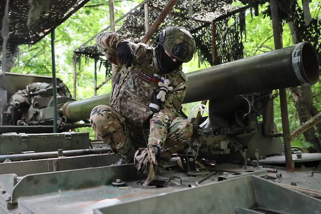 Российские военные в зоне СВО. Обложка © ТАСС / Дмитрий Ягодкин