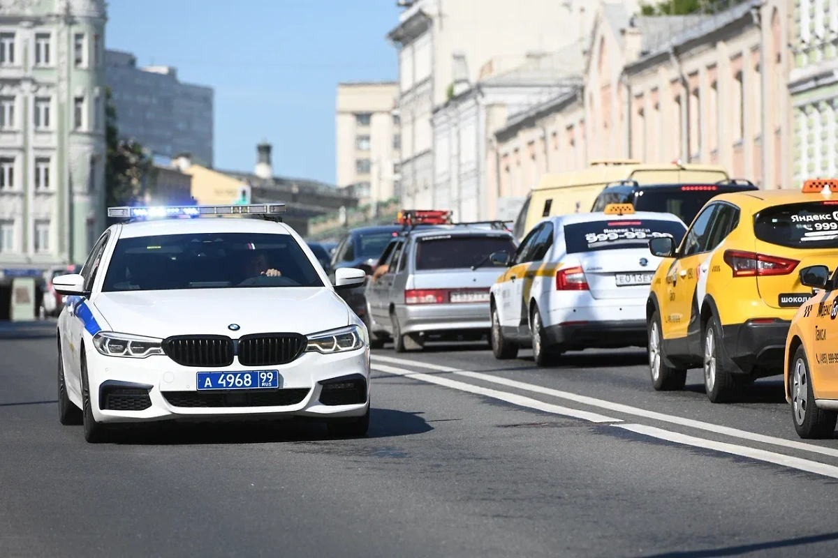 В Новой Москве прошли обыски по делу о сухпайках. Обложка © Life.ru