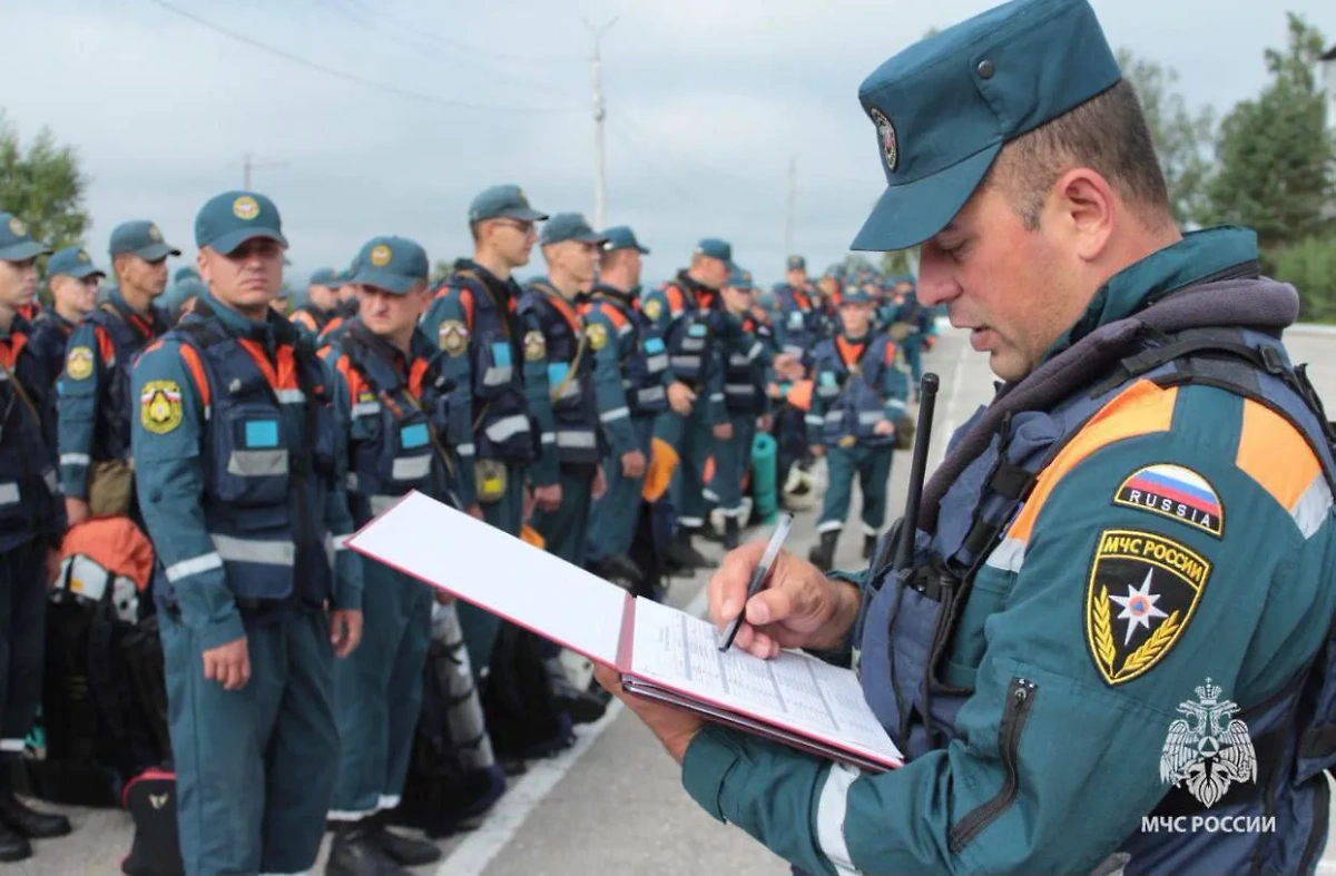 В Курскую область направили  дополнительные силы. Обложка © Telegram / МЧС России