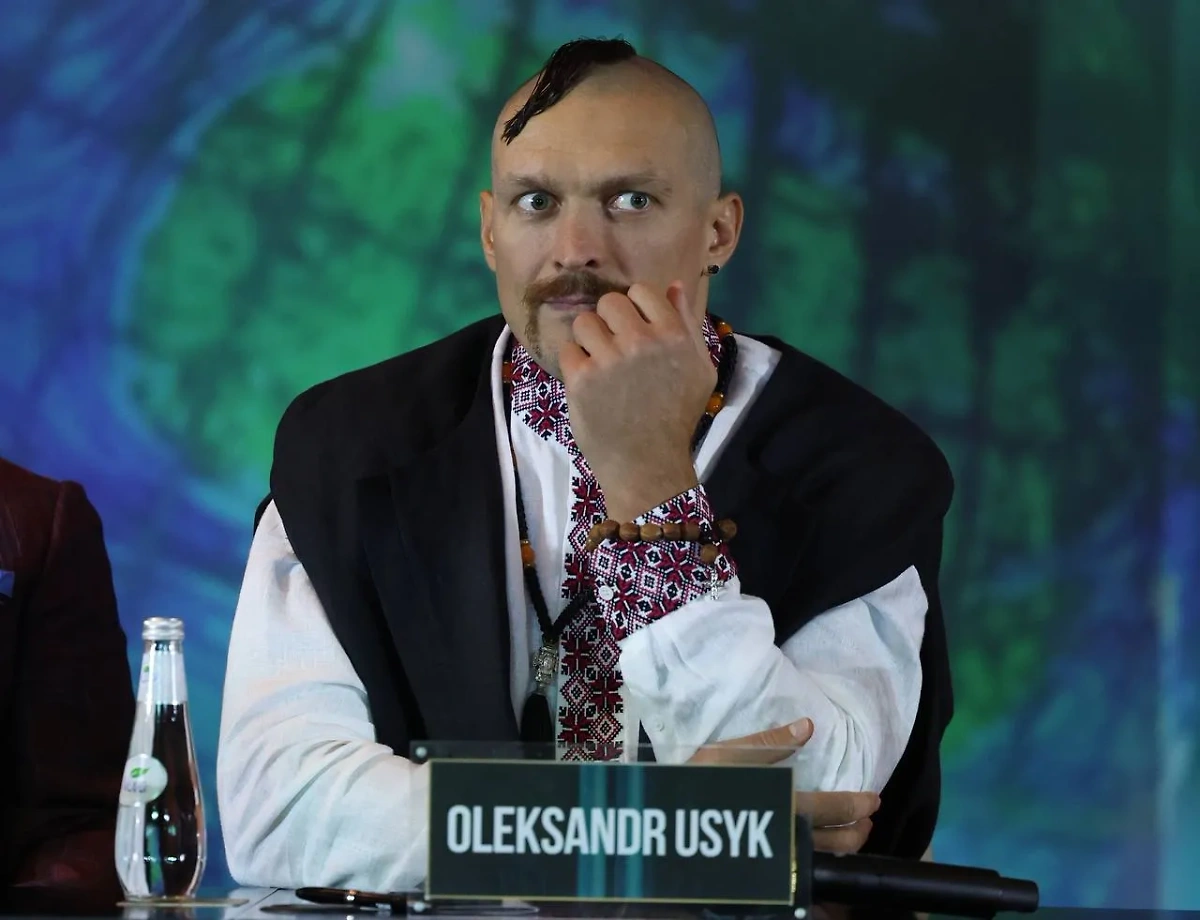 Украинский боксёр Александр Усик. Обложка © Telegram / USYK 17