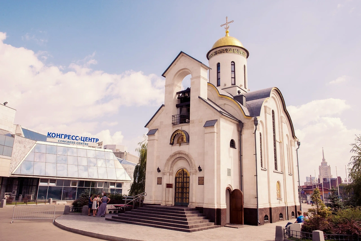 Фото © VK.com / Храм Серафима Саровского при Экспоцентре