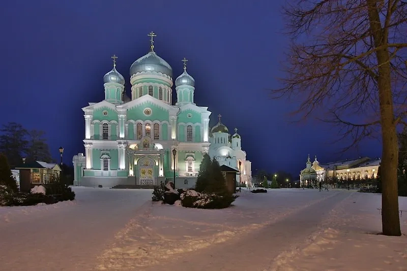 Серафимо-Дивеевский женский монастырь в селе Дивеево Нижегородской области. Обложка © VK / Серафимо-Дивеевский женский монастырь