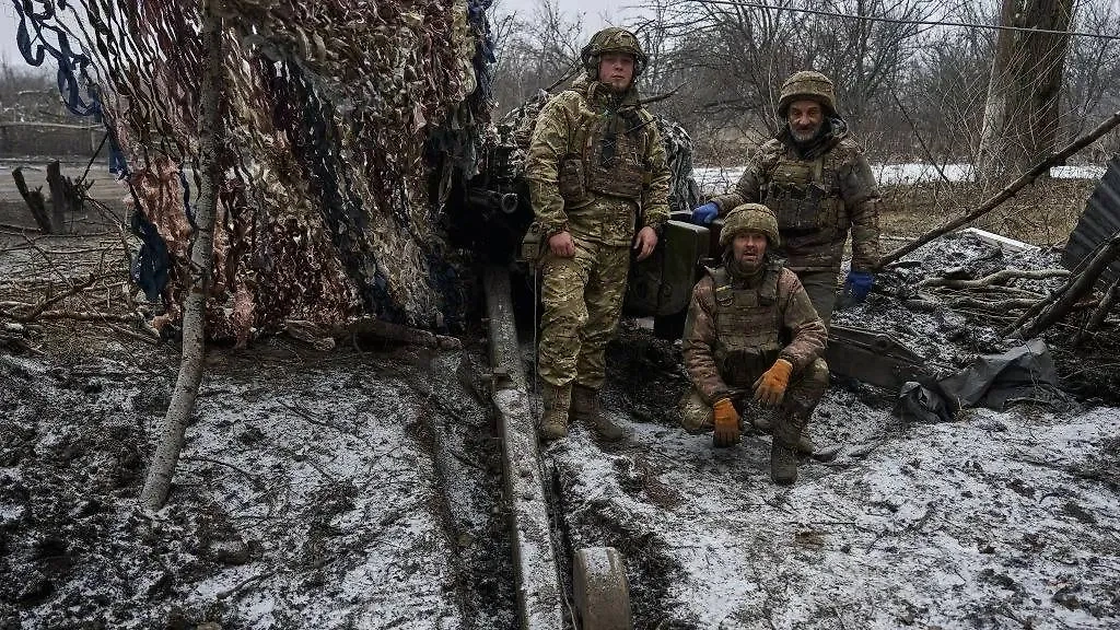 В течение недели сдались в плен 36 украинских военных. Обложка © Getty Images / Kostya Liberov / Libkos