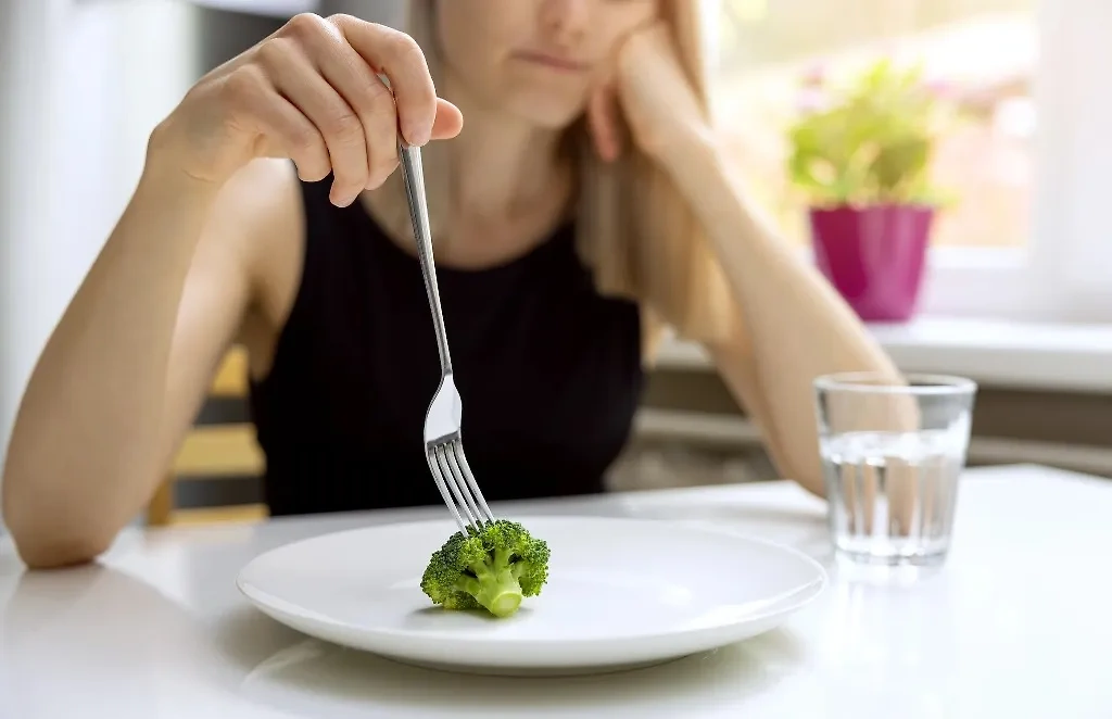 5 самых опасных для организма диет — почему важно не есть много белка? Фото © Shutterstock
