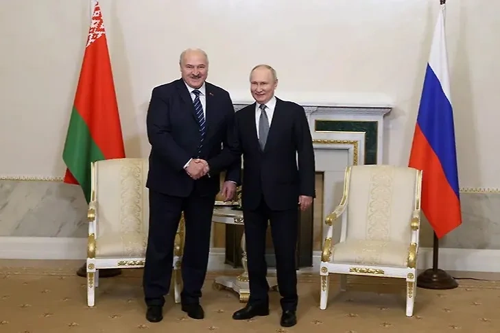 Белорусский лидер Александр Лукашенко и президент России Владимир Путин. Обложка © БелТА