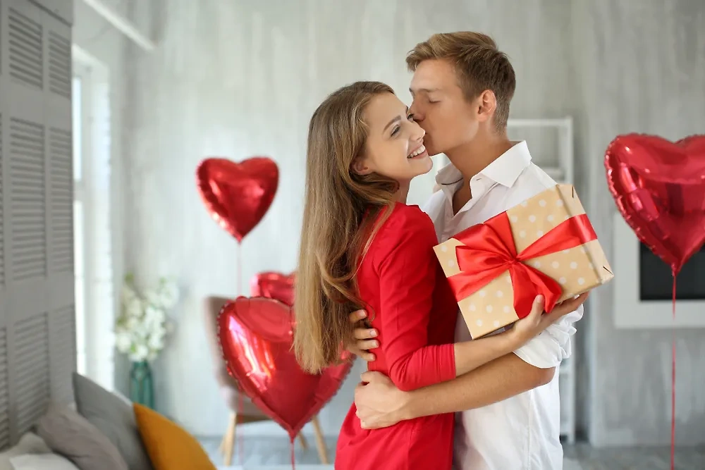 Что не подарить на День святого Валентина, чтобы не оказаться без второй половинки? Фото © Shutterstock