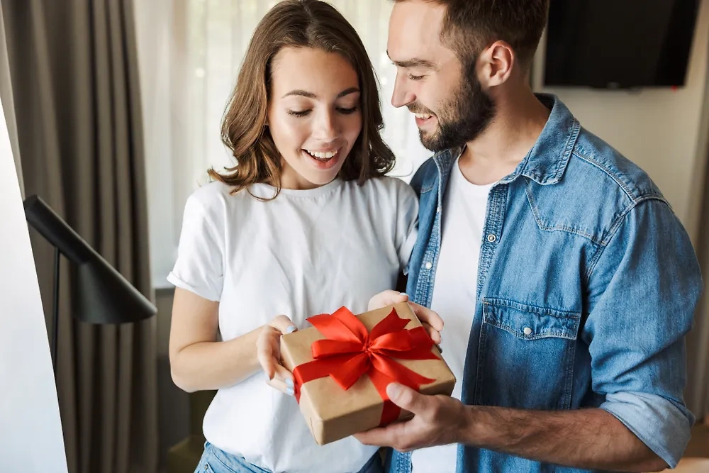 Избегайте этих подарков на День святого Валентина. Фото © Shutterstock