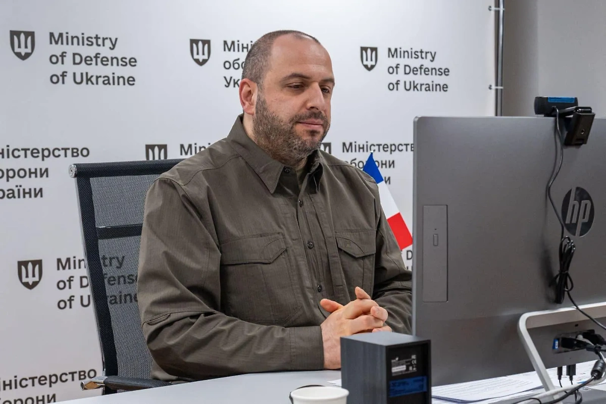 Глава Минобороны Украины Рустем Умеров. Обложка © Х / Рустем Умеров