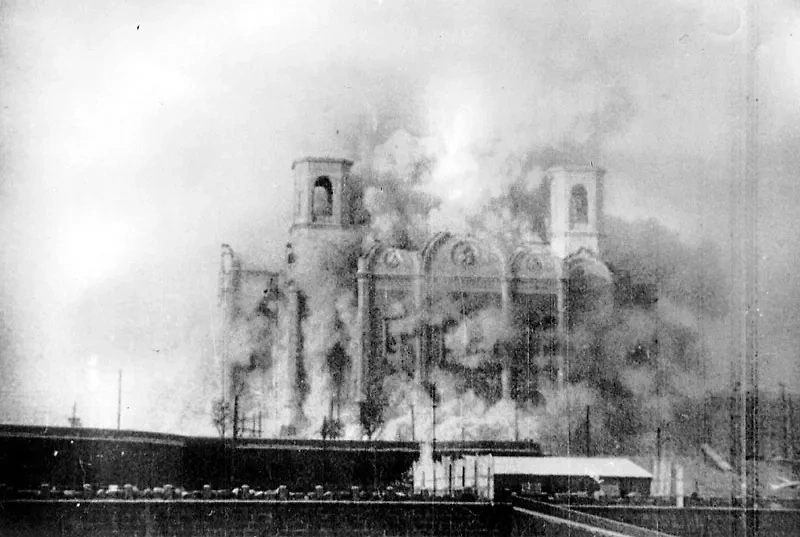 Разрушение Храма Христа Спасителя по приказу Иосифа Сталина , 1931 год. Фото © Wikipedia