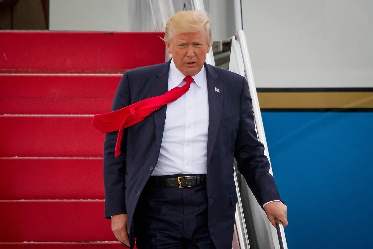 Дональд Трамп. Обложка © Shutterstock / FOTODOM / Michael Candelori
