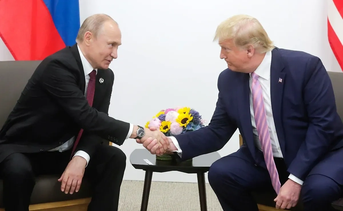 Владимир Путин и Дональд Трамп на саммите G20 в Японии в 2019 году. Обложка © kremlin.ru