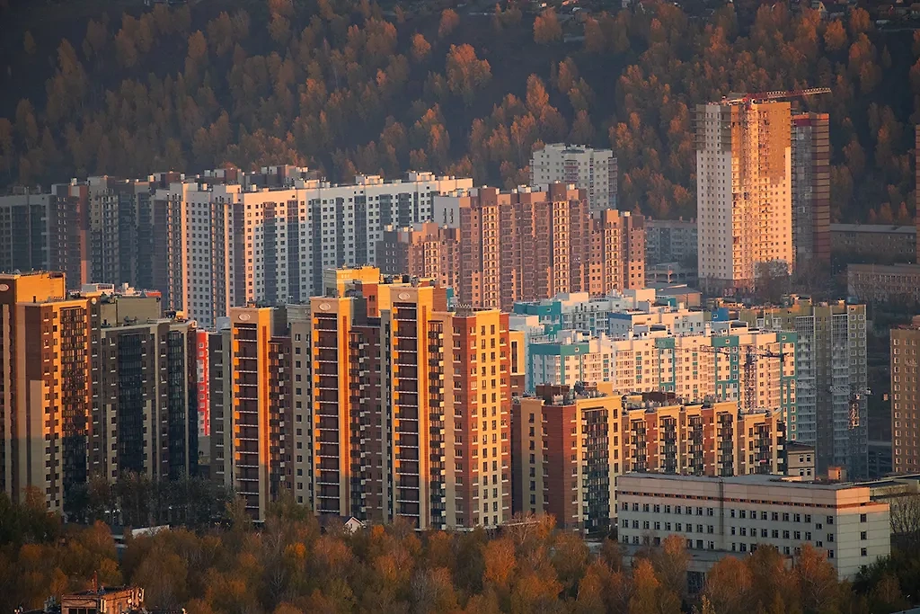 Риелторы рассказали, когда новостройки перестанут дорожать. Обложка © Фото ТАСС / Александр Манзюк