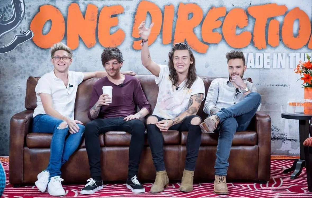 Группа One Direction. (Слева направо: Найл Хоран, Луи Томлинсон, Гарри Стайлз, Лиам Пейн). Обложка © Instagram (соцсеть запрещена в РФ, принадлежит корпорации Meta, которая признана в РФ экстремистской) / OneDirection / Cal Aurand